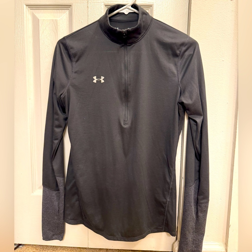 Under Armour Lightweight Black Long Sleeve Pullover